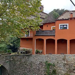 Сasa de vacaciones River House_casa Junto Al Río, Osor